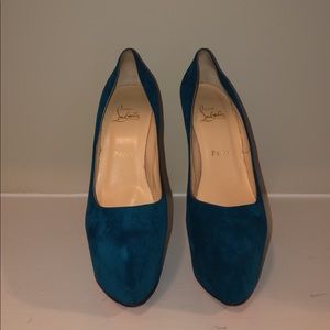 christian louboutin daffodile peacock